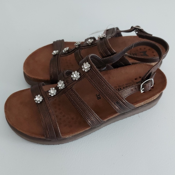 NWT Mephisto Women's Crystals Brown Leather Sandals - EU38 - Picture 2 of 12